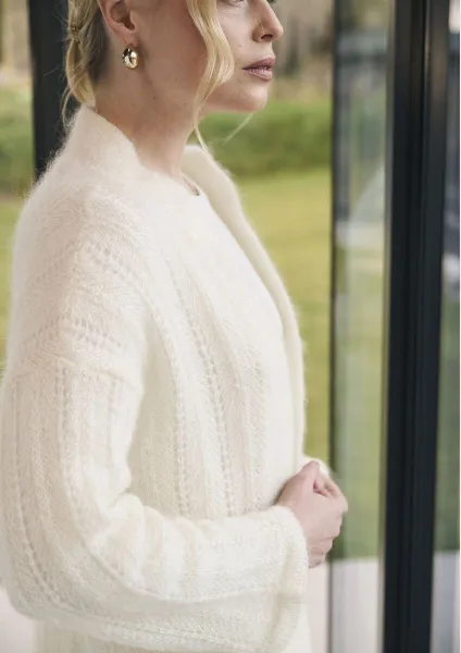 товар Инструкция Mode at Rowan по вязанию кардигана «Ovington» из пряжи Alpaca Haze, MIP12 