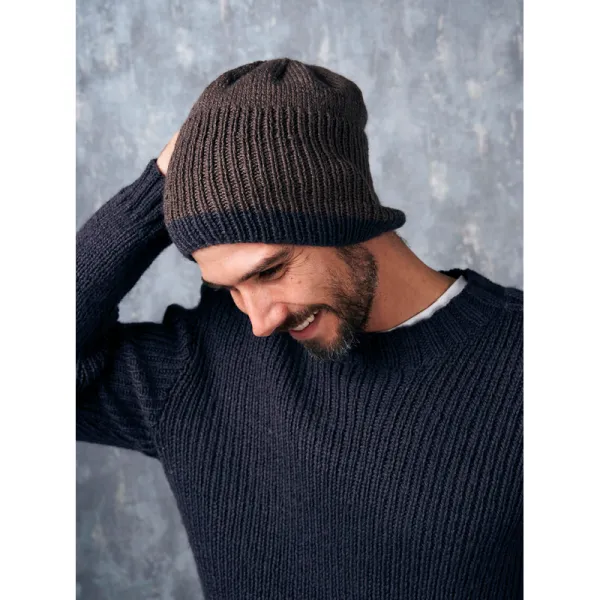 товар Книга Rowan "Modern Mens Knits", дизайнер Jen Geigley, 11 моделей, 9781916244542 